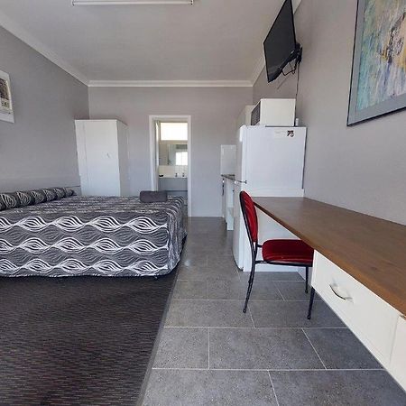Collie Motel المظهر الخارجي الصورة