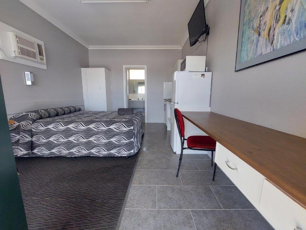 Collie Motel المظهر الخارجي الصورة