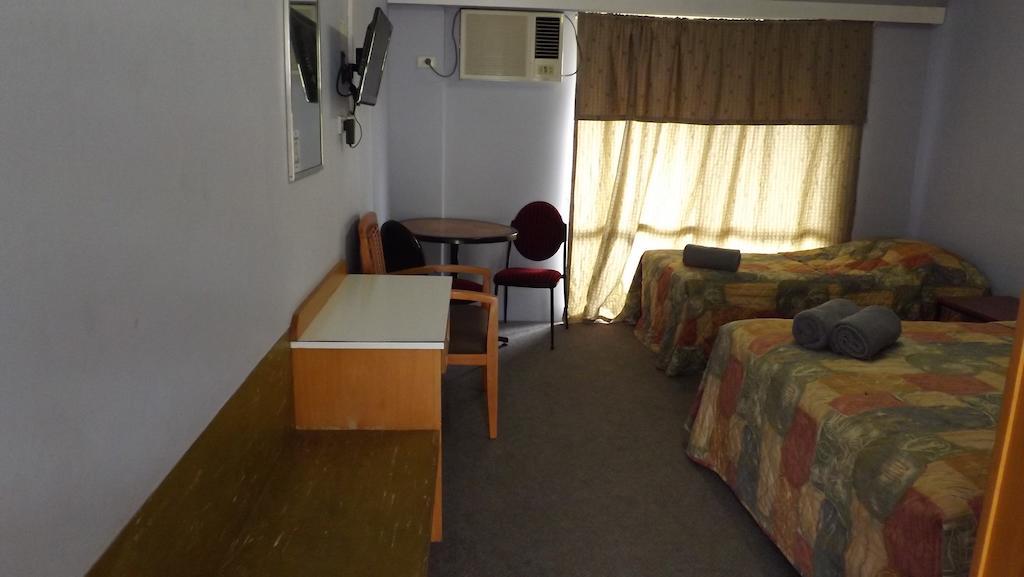 Collie Motel المظهر الخارجي الصورة